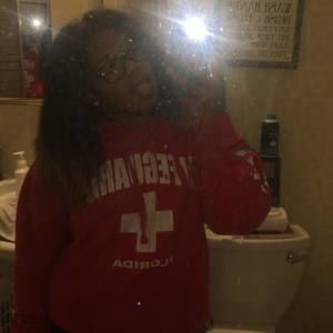 Meet your Posher, Taranisa